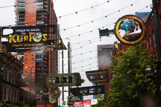 Cirque Du Soleil’s Kurios Signage At Denver Chalk Art Festival